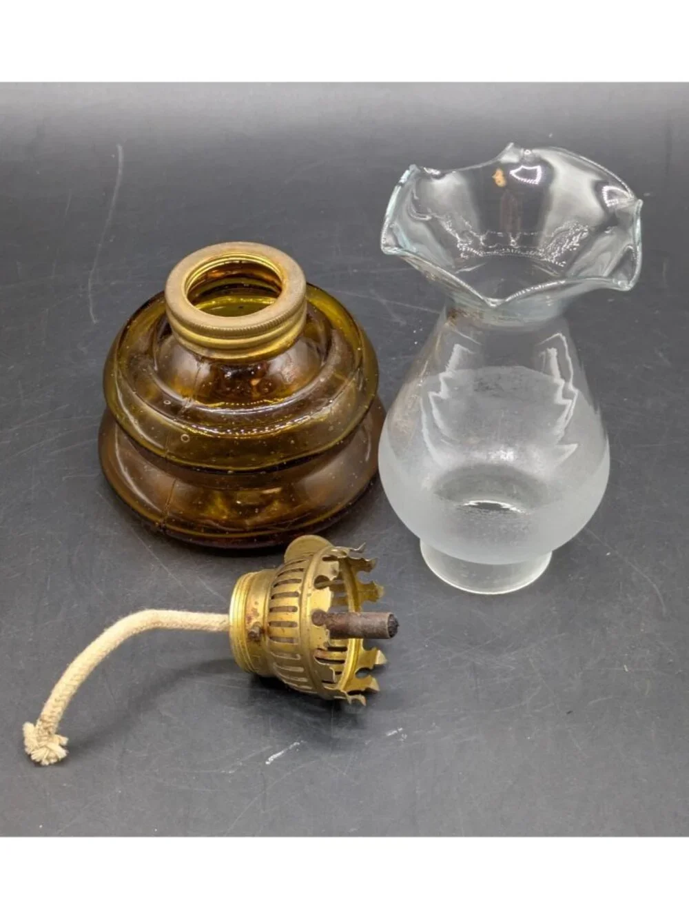Vintage Miniature Oil Lamp Lantern Frosted Chimney Amber Base Angel Lamp 7